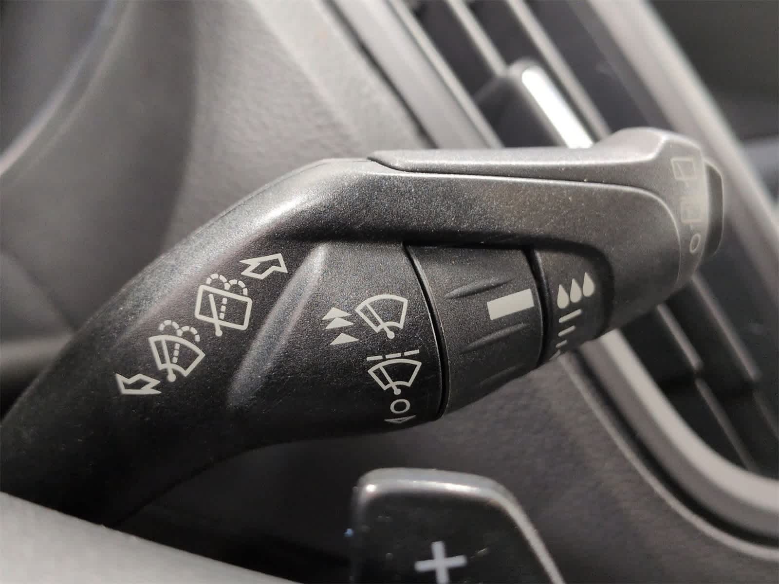 Thumbnail: 2017 Ford Escape - 25