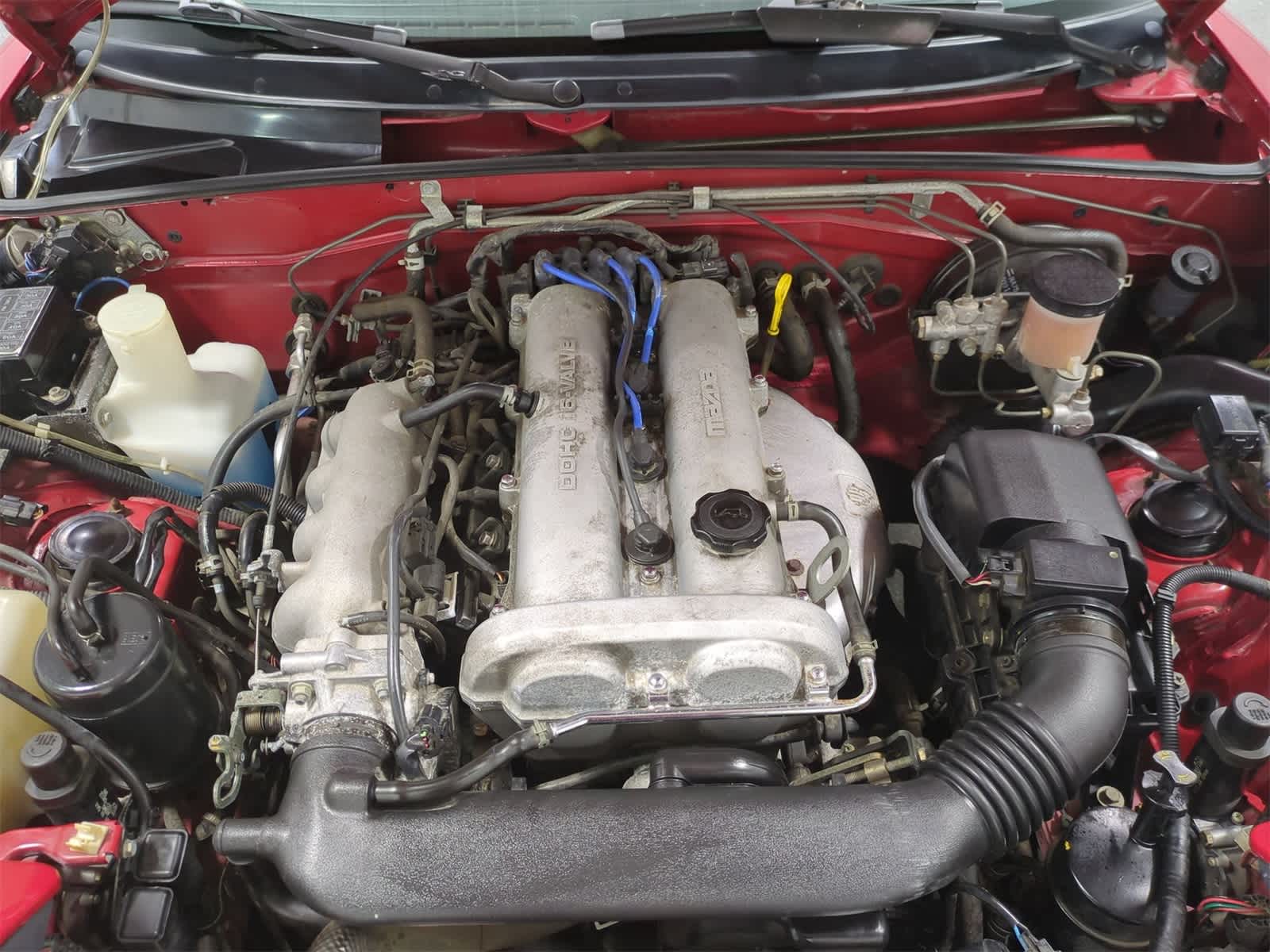 Thumbnail: 1994 Mazda MX-5 Miata - 16
