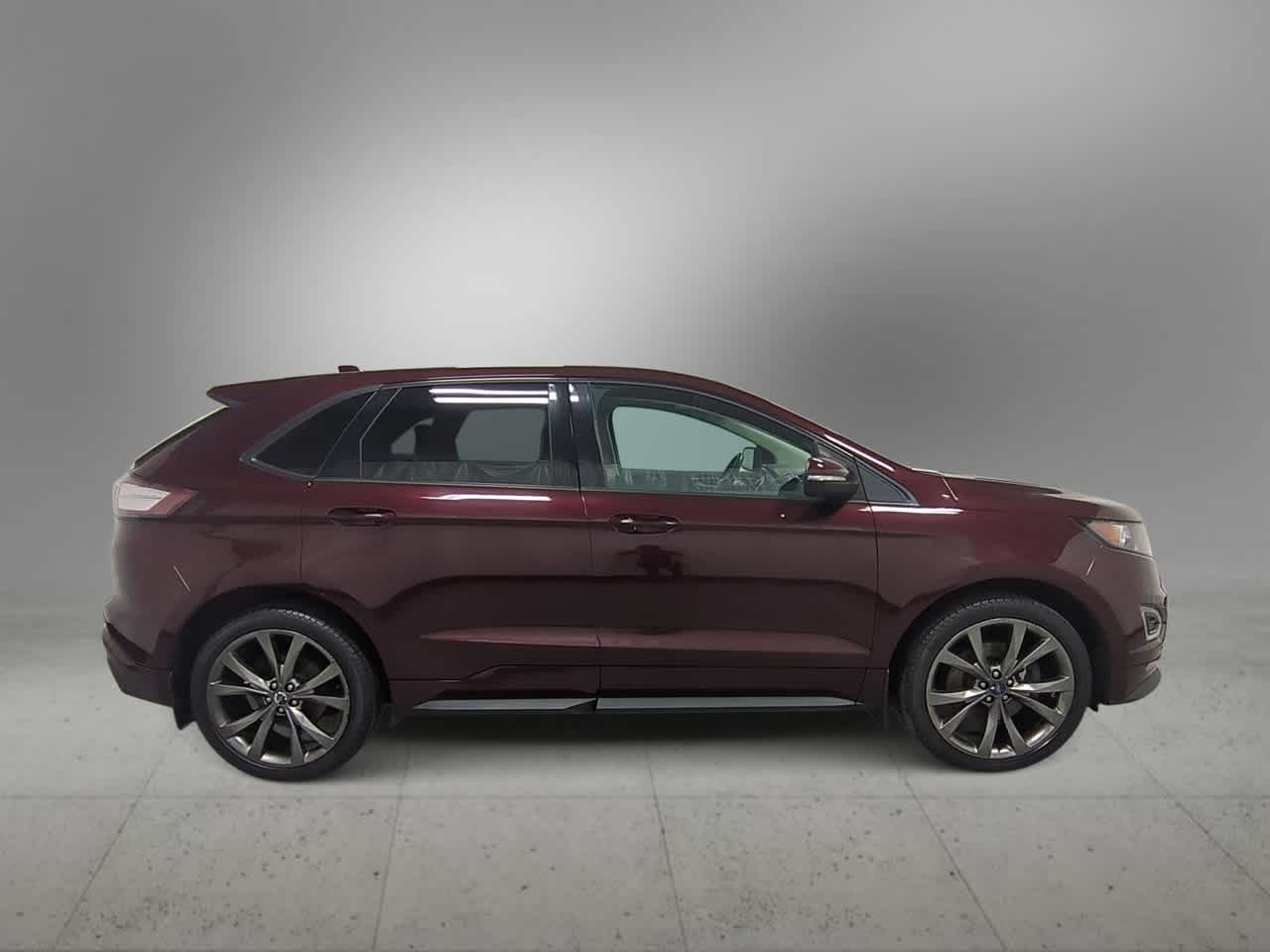 Thumbnail: 2017 Ford Edge - 9
