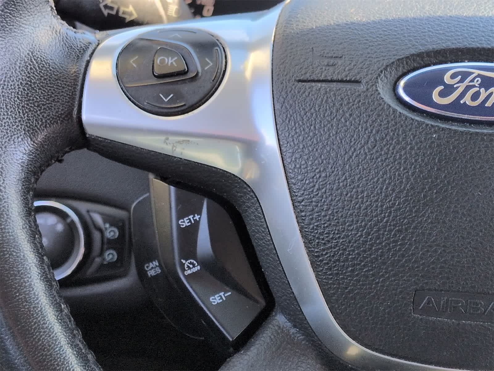 Thumbnail: 2013 Ford Escape - 26