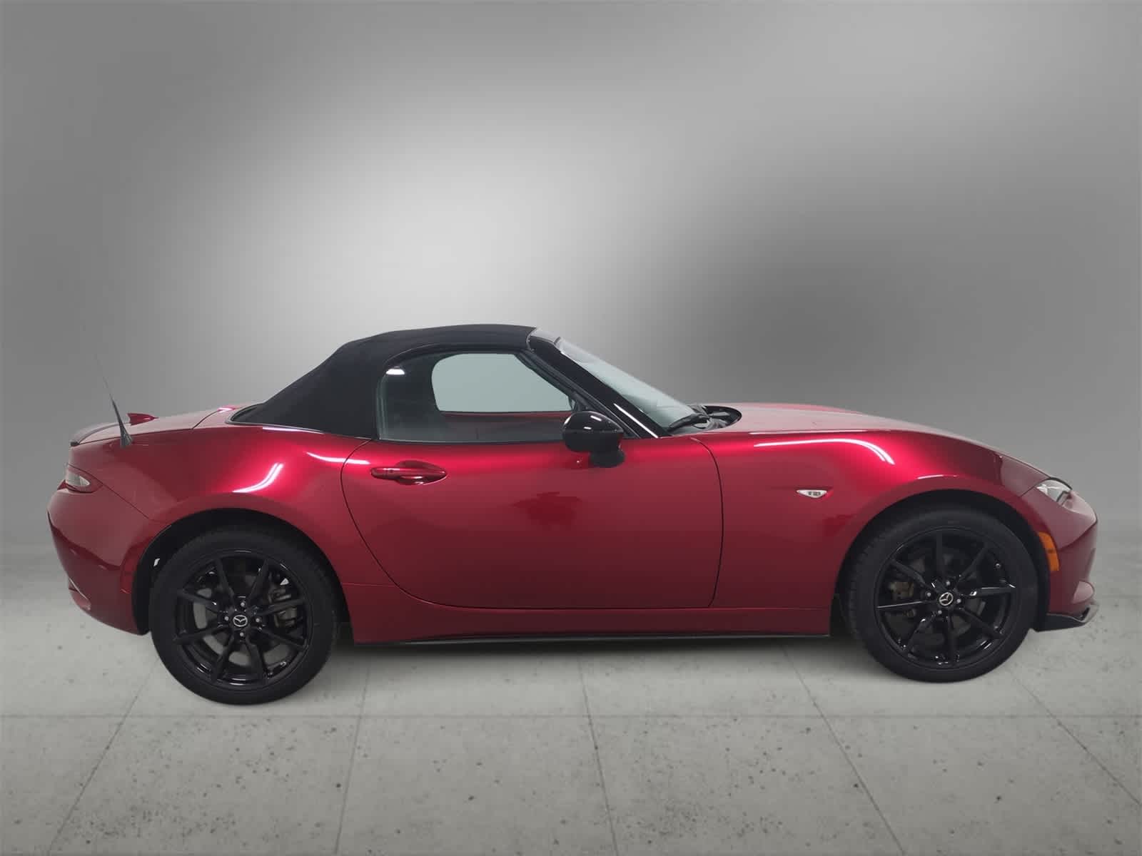 Thumbnail: 2020 Mazda MX-5 Miata - 8
