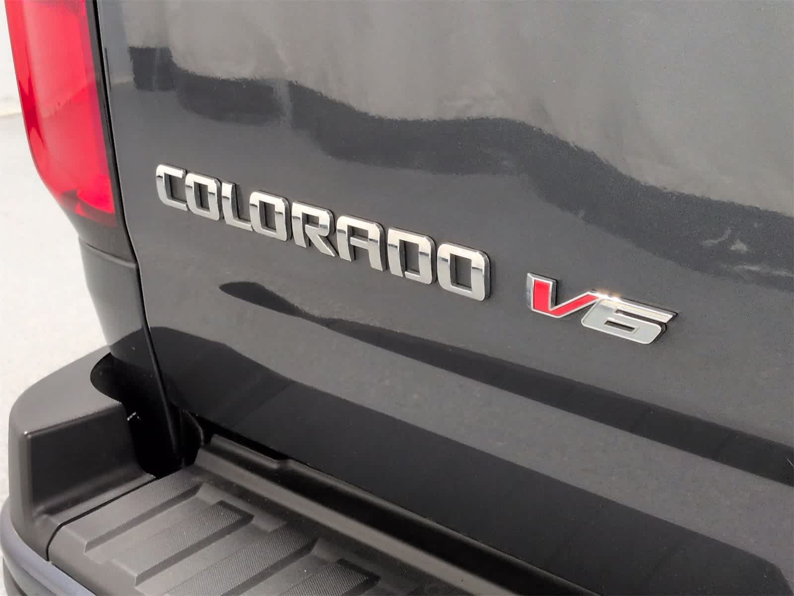 Thumbnail: 2017 Chevrolet Colorado - 12