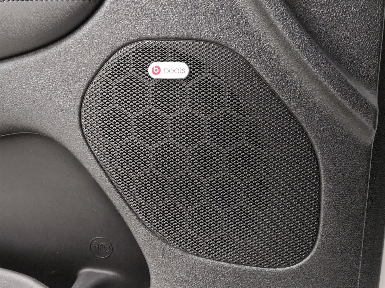 Thumbnail: 2018 Dodge Durango - 33