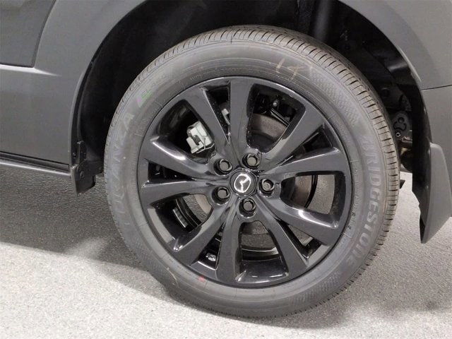 Thumbnail: 2025 Mazda CX-30 - 14