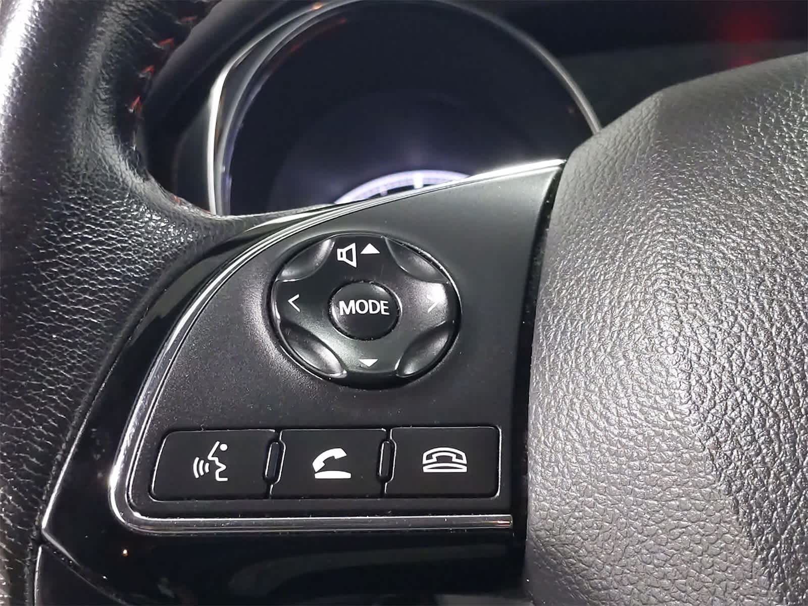 Thumbnail: 2018 Mitsubishi Outlander Sport - 24