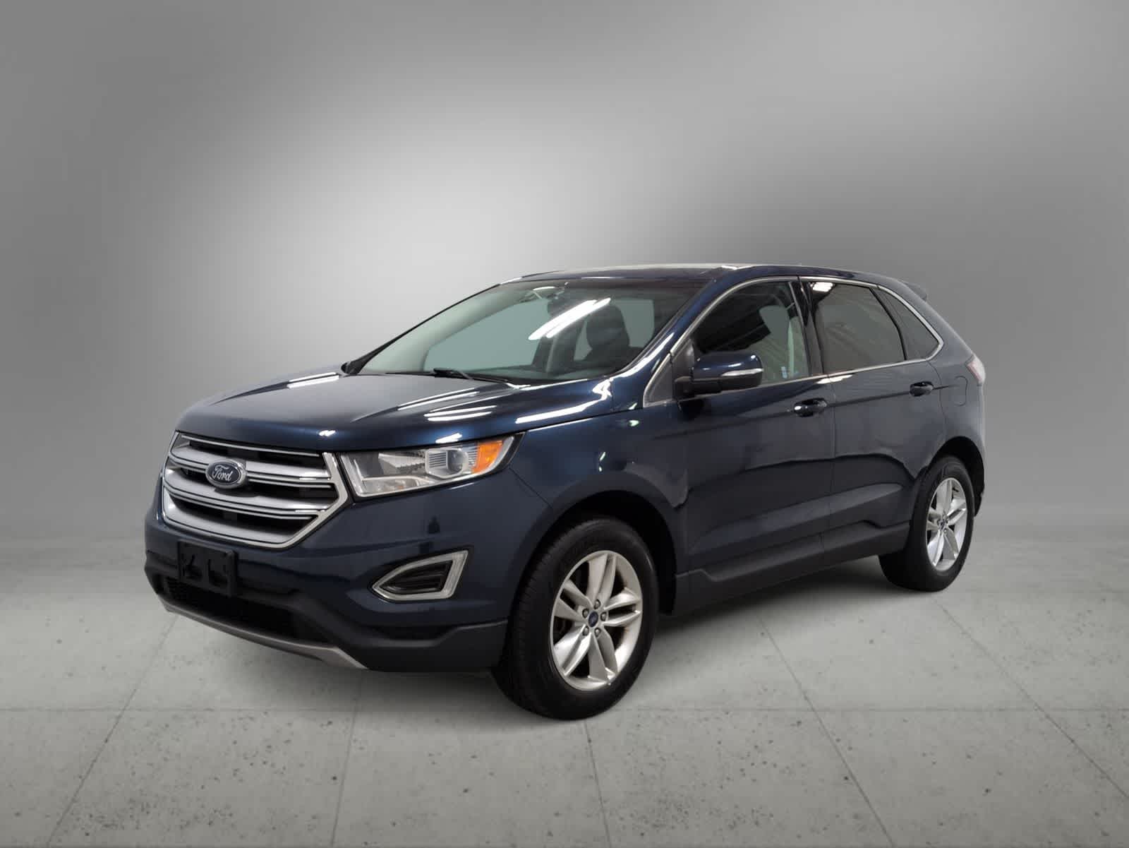 Thumbnail: 2017 Ford Edge - 4