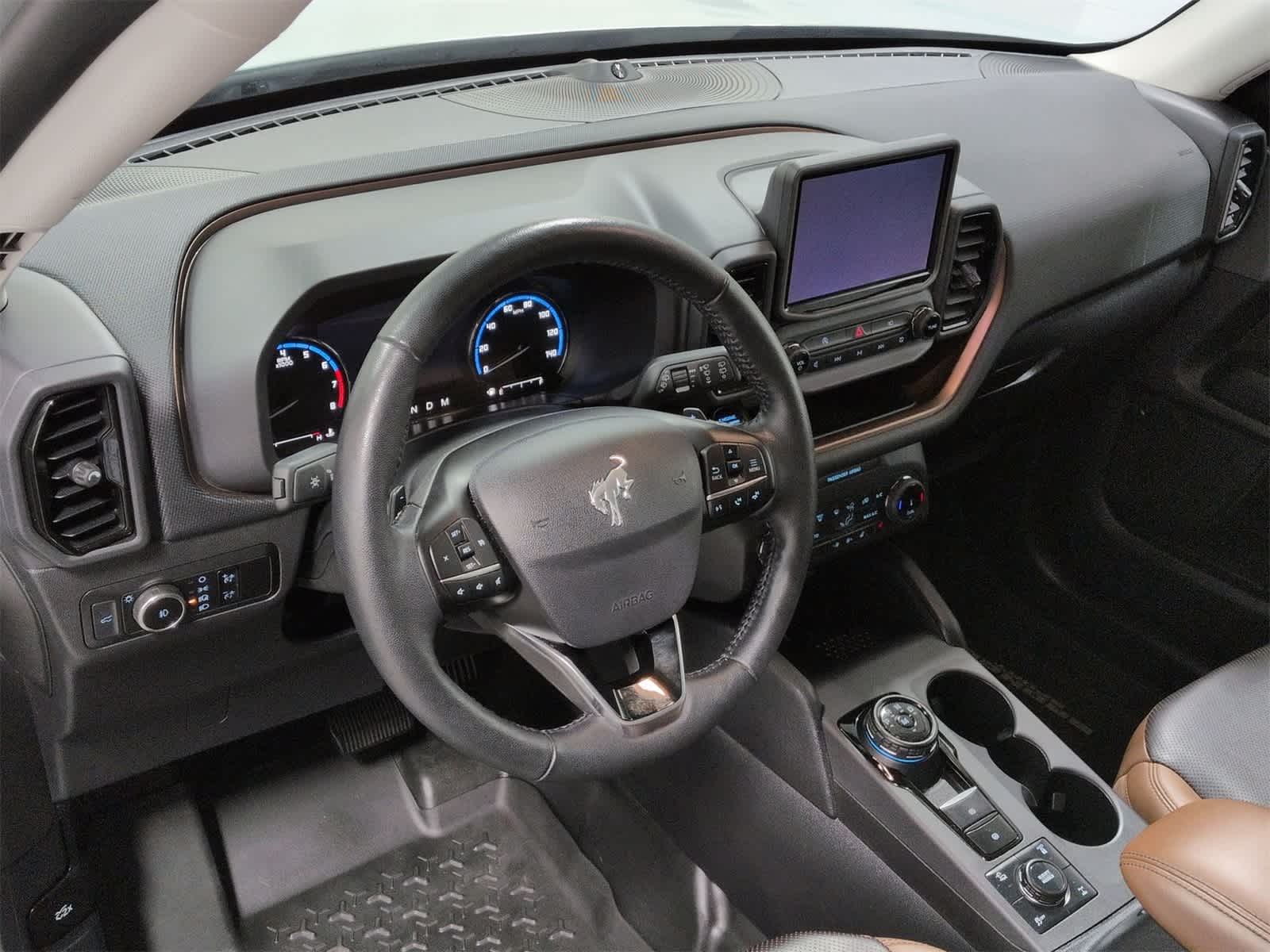 Thumbnail: 2022 Ford Bronco Sport - 10