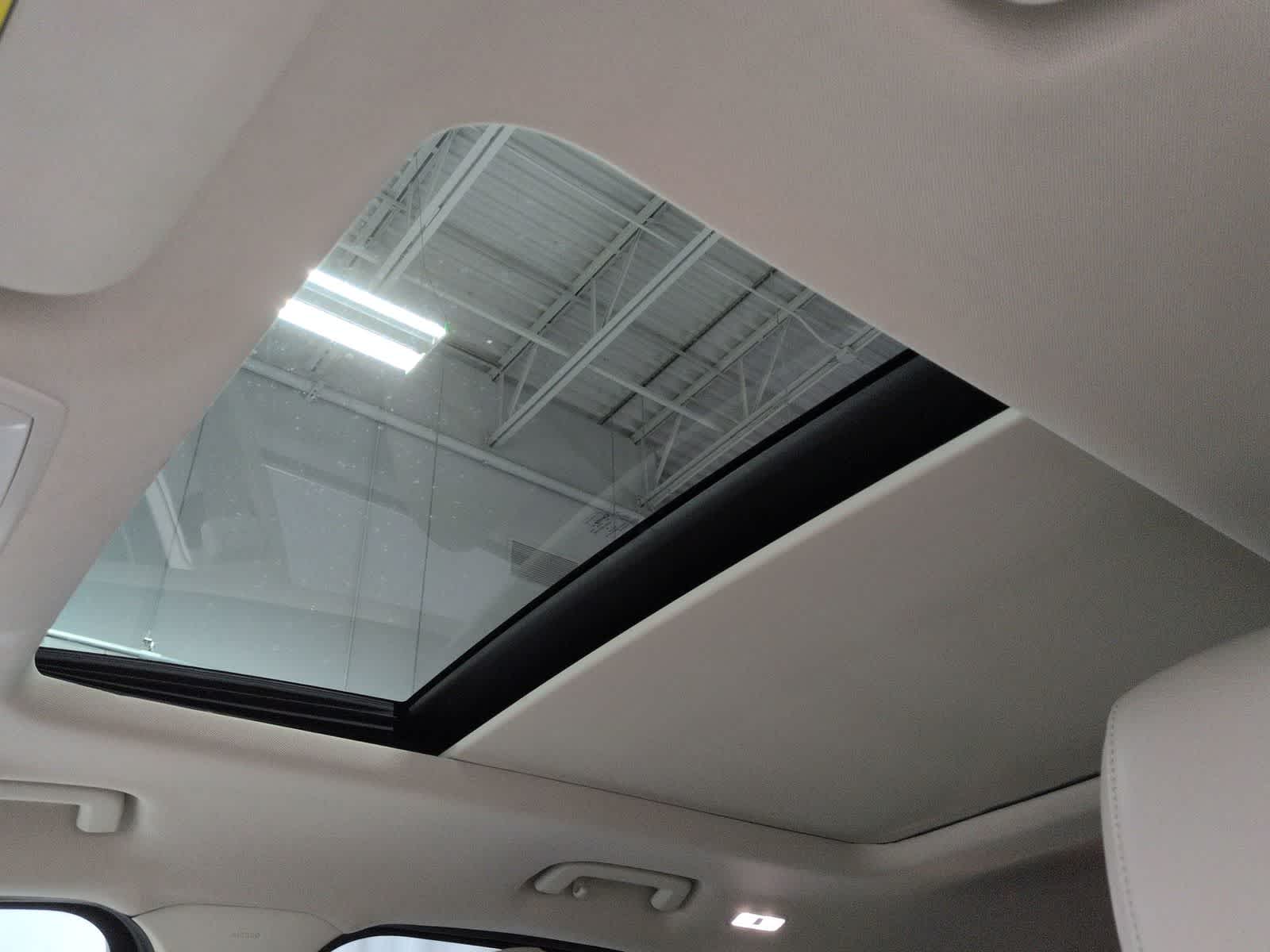 Thumbnail: 2018 Ford Escape - 20