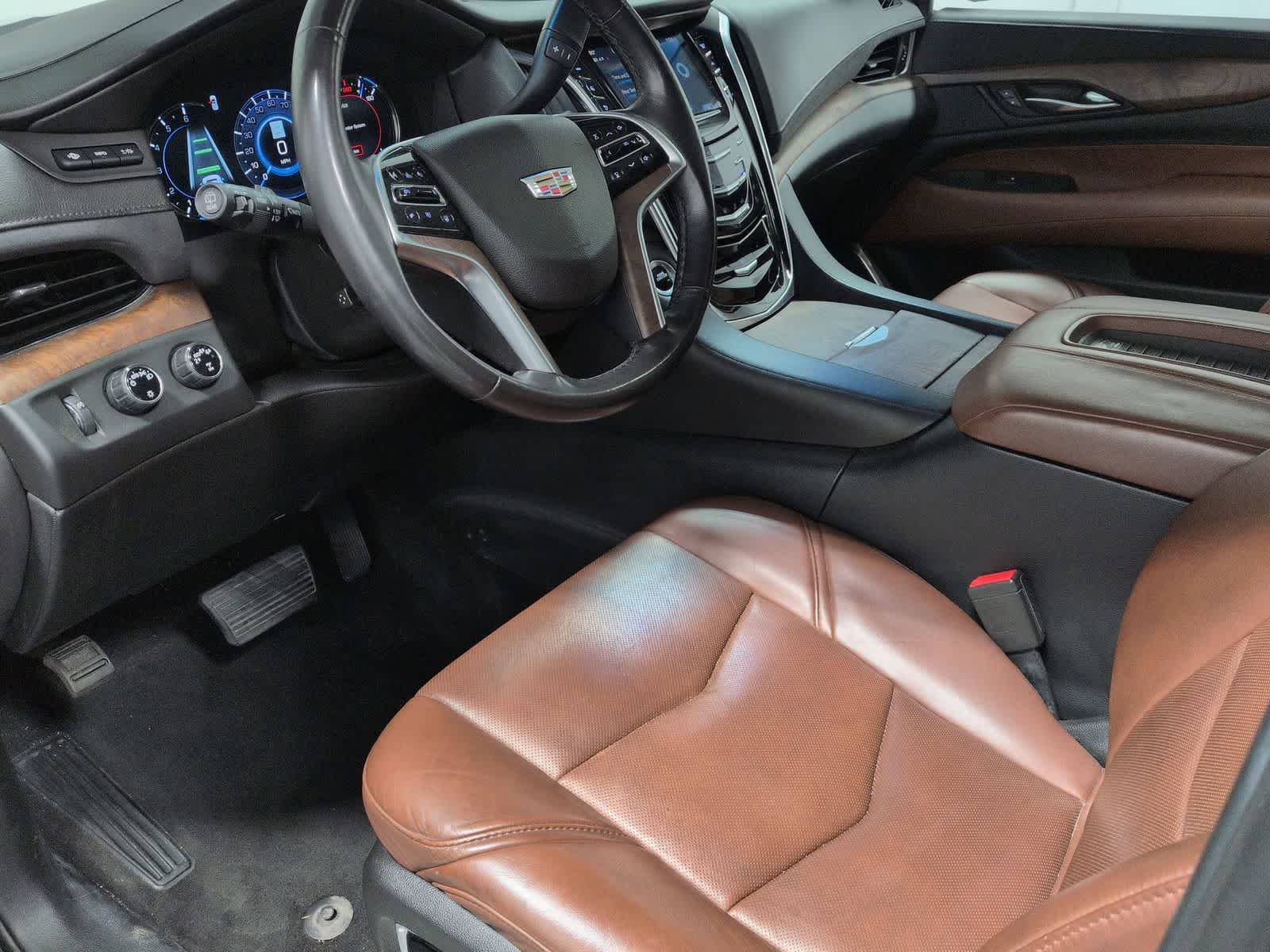 Thumbnail: 2018 Cadillac Escalade - 10