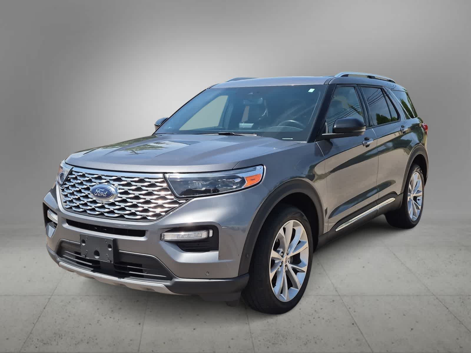 2021 Ford Explorer Platinum 4WD's photo