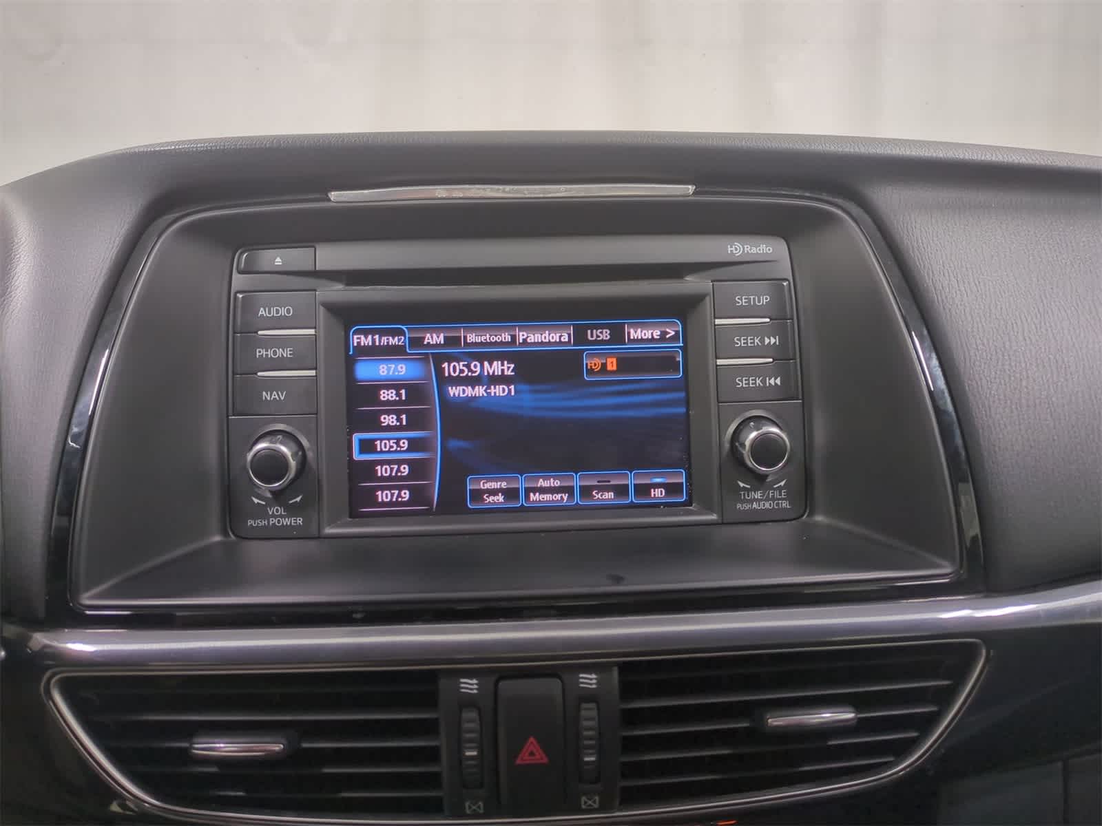 Thumbnail: 2014 Mazda Mazda6 - 28