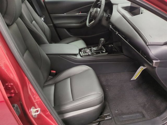 Thumbnail: 2025 Mazda CX-30 - 21