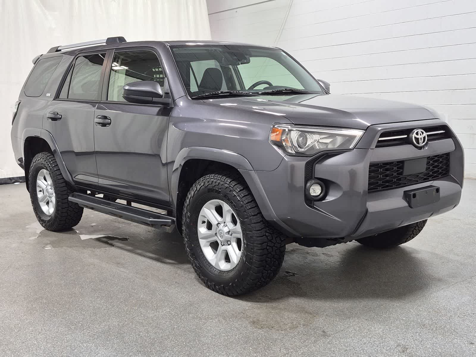 Thumbnail: 2022 Toyota 4Runner - 16