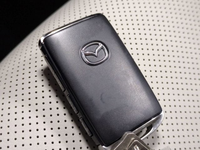Thumbnail: 2026 Mazda CX-70 - 38