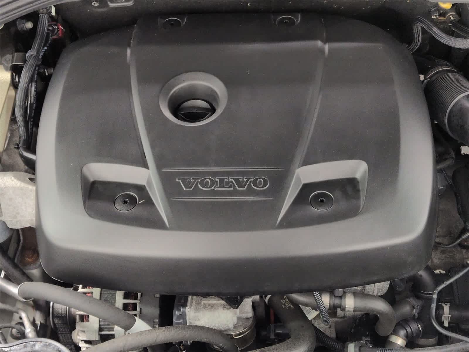 Thumbnail: 2017 Volvo S60 - 15