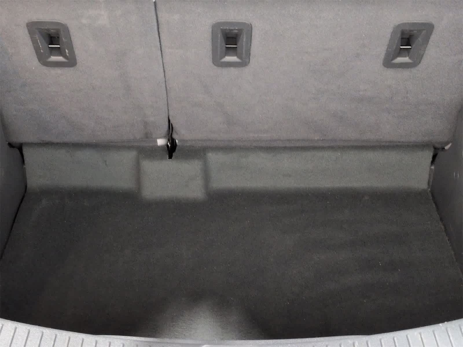 Thumbnail: 2017 Chevrolet Bolt EV - 34