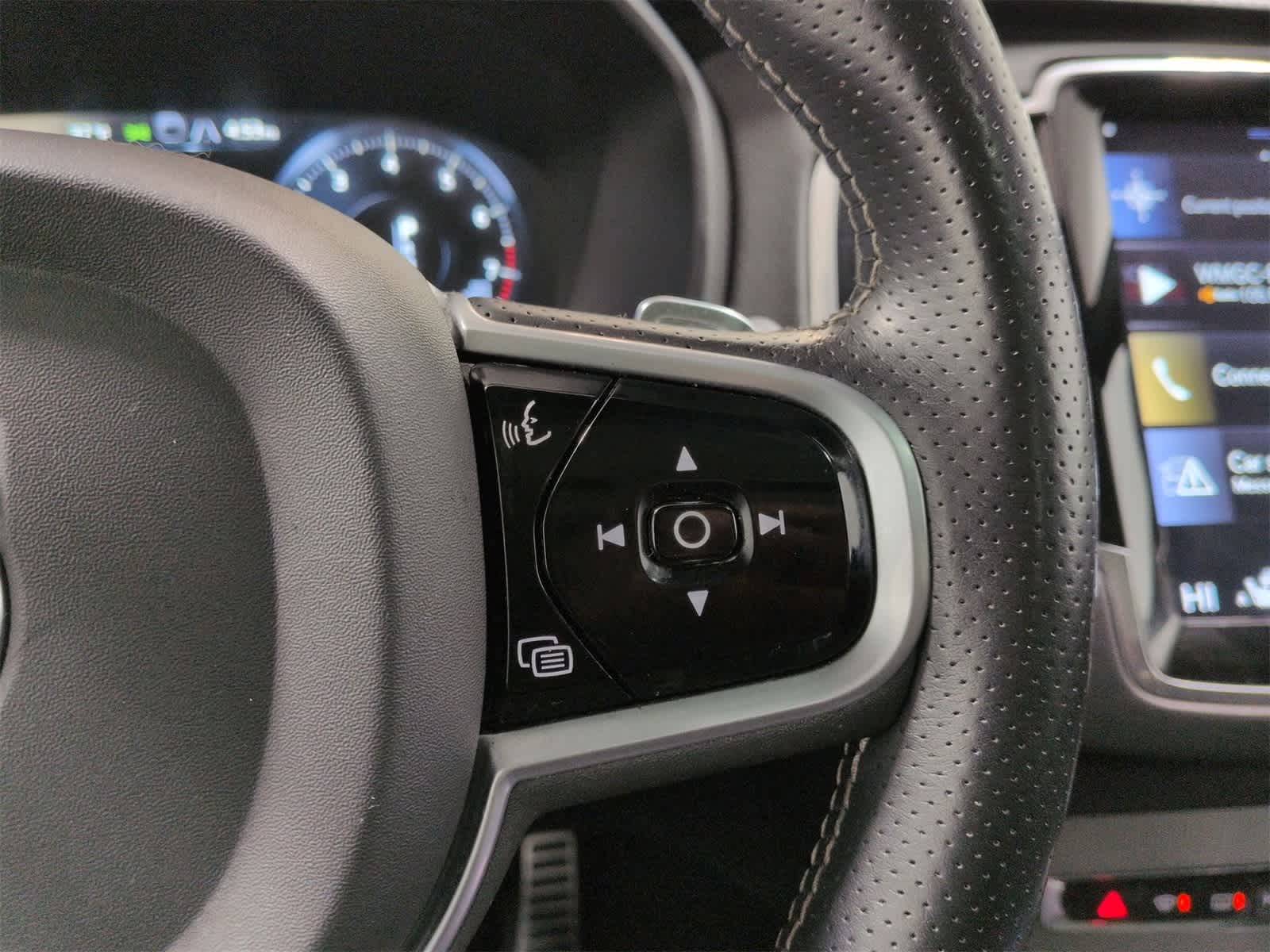 Thumbnail: 2019 Volvo XC90 - 31