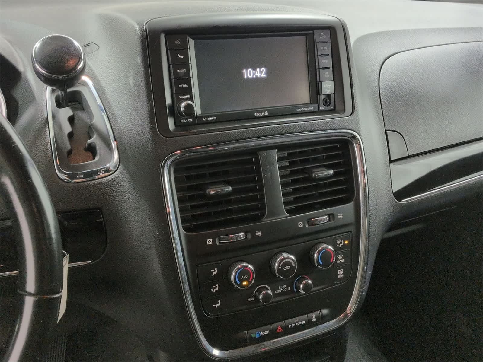 Thumbnail: 2019 Dodge Grand Caravan - 28