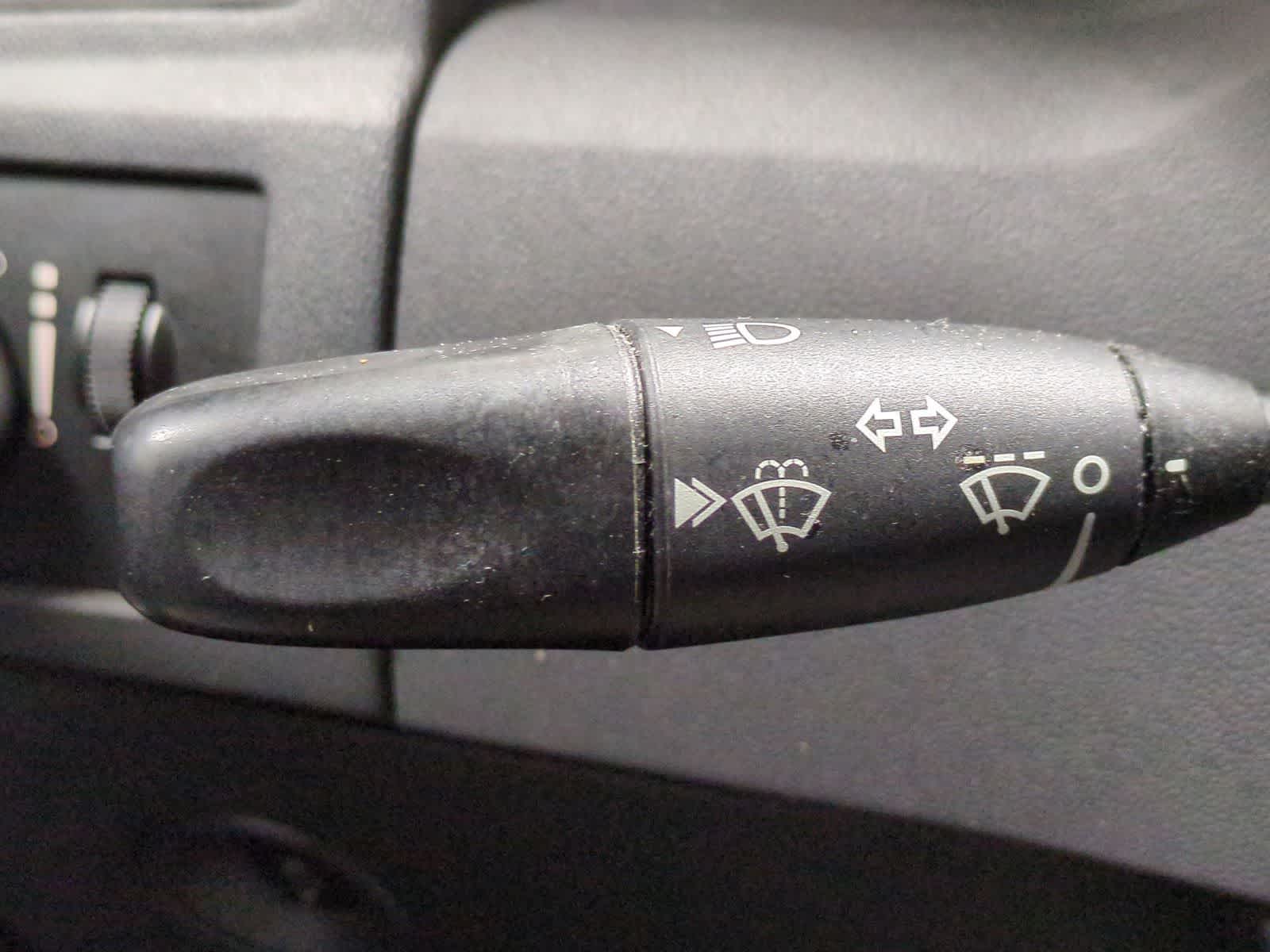 Thumbnail: 2010 Chrysler 300 - 28