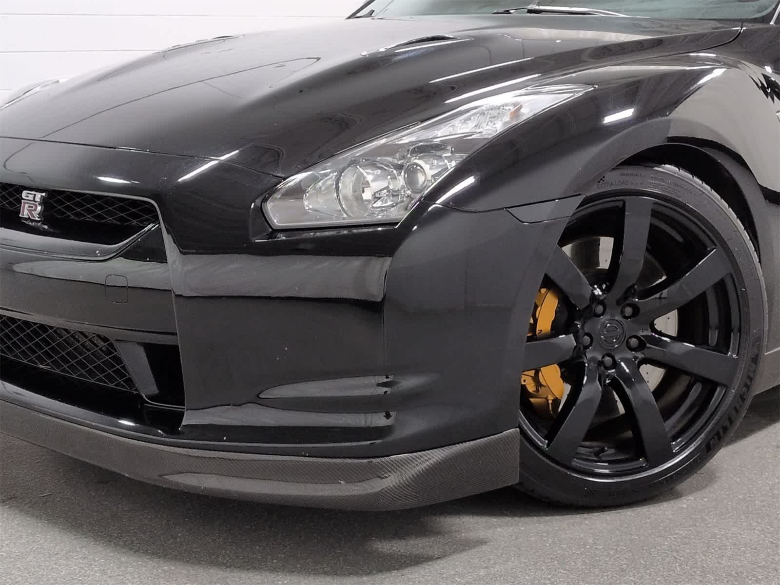 Thumbnail: 2010 Nissan GT-R - 11
