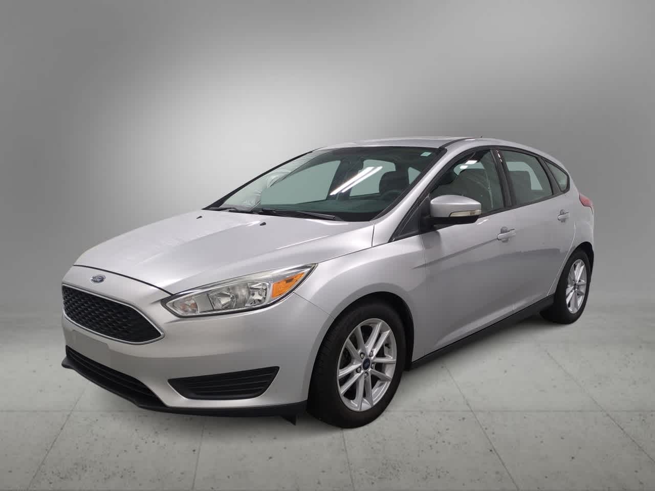 Thumbnail: 2016 Ford Focus - 4