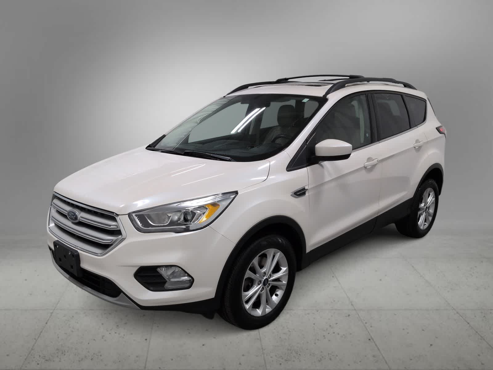 Thumbnail: 2018 Ford Escape - 4