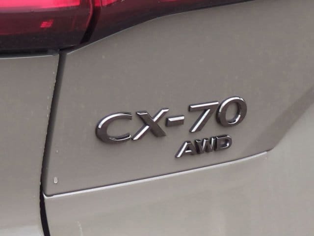 Thumbnail: 2026 Mazda CX-70 - 12