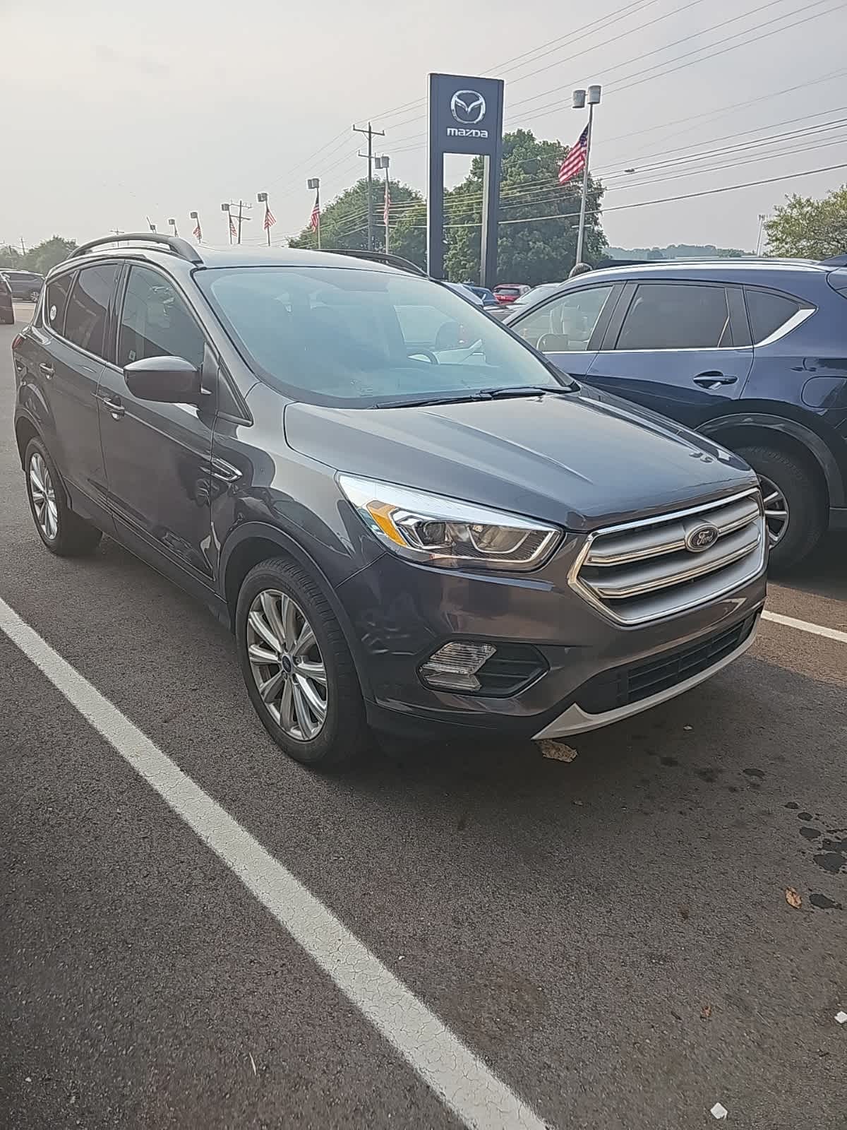 Thumbnail: 2019 Ford Escape - 1