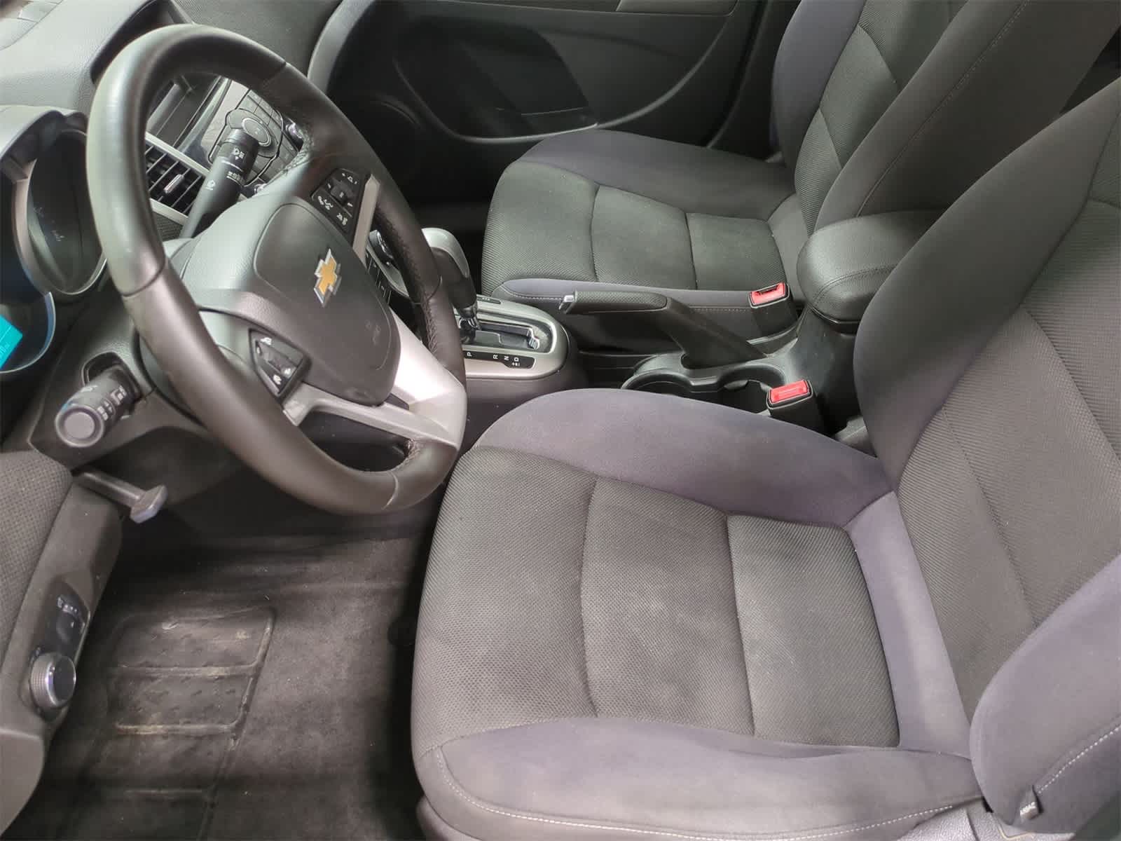 Thumbnail: 2014 Chevrolet Cruze - 17