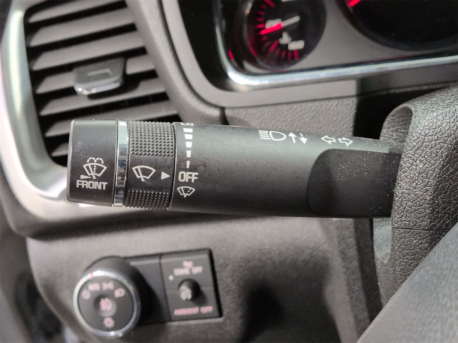 Thumbnail: 2017 GMC Acadia - 28