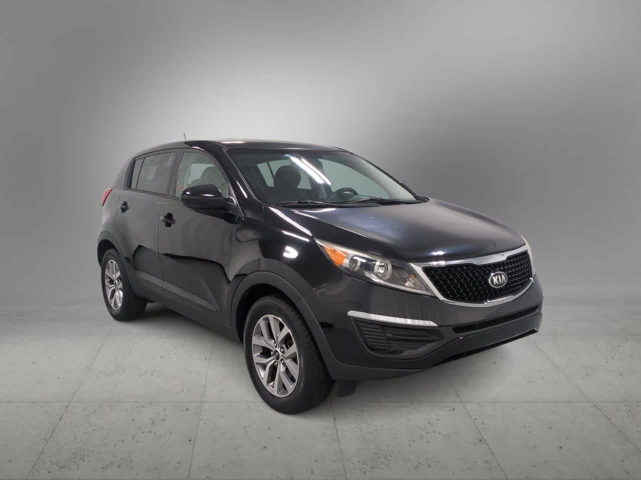 Thumbnail: 2015 Kia Sportage - 2