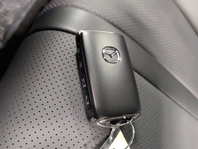 Thumbnail: 2026 Mazda CX-50 - 30