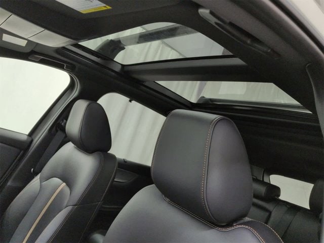 Thumbnail: 2026 Mazda CX-70 - 20