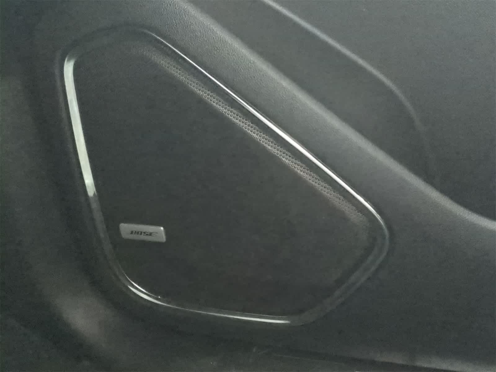 Thumbnail: 2015 GMC Yukon - 30