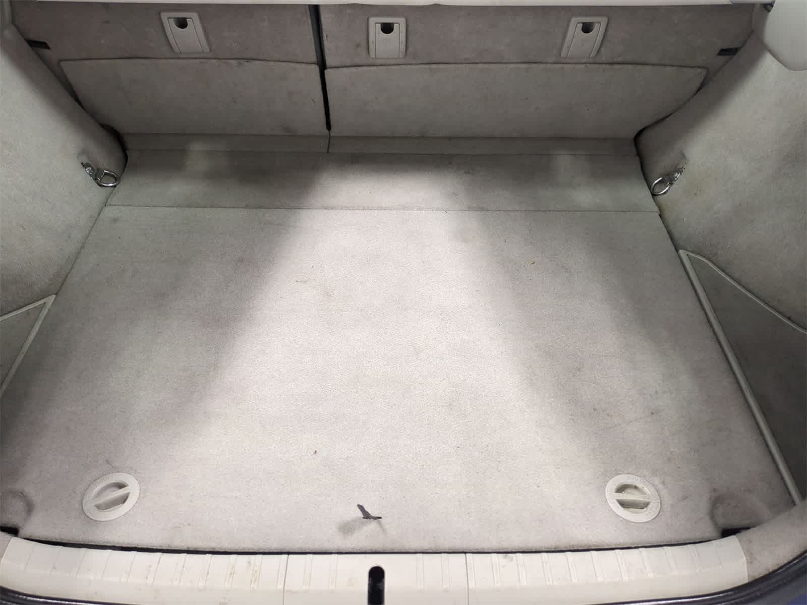 Thumbnail: 2010 Toyota Prius - 32