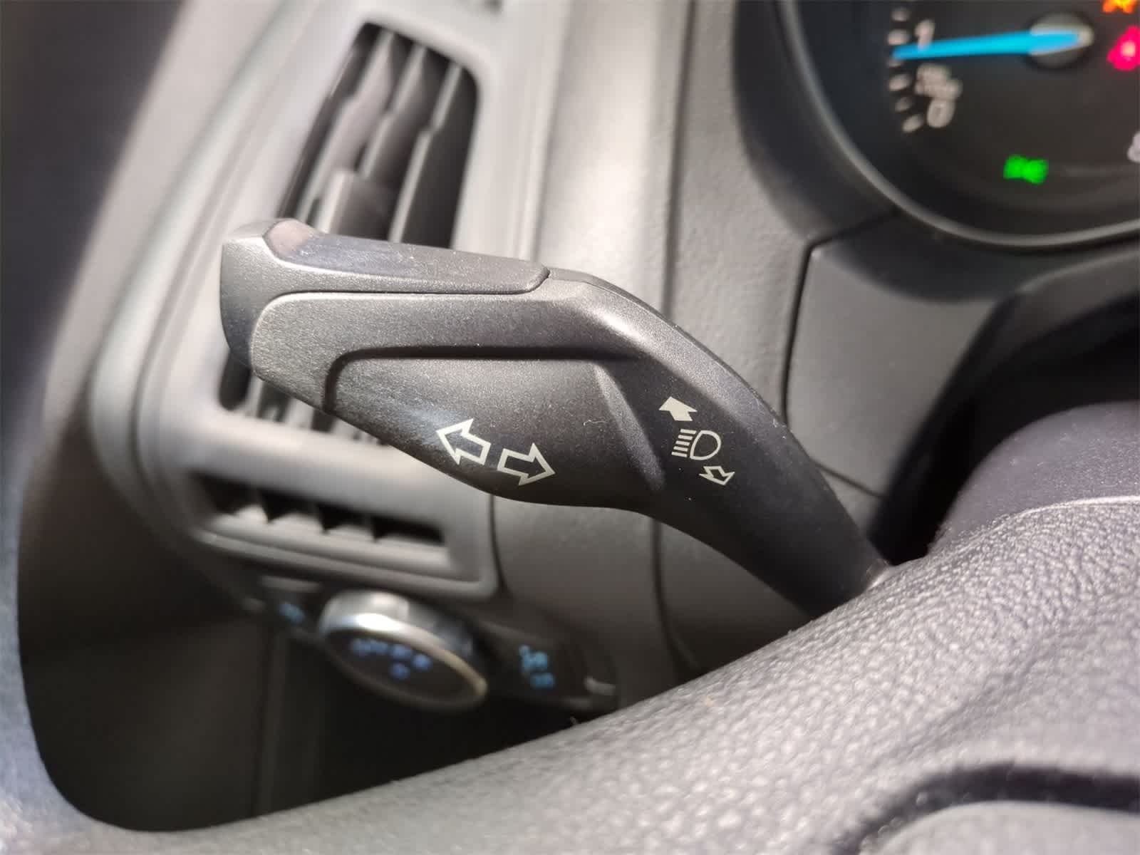 Thumbnail: 2018 Ford Focus - 27