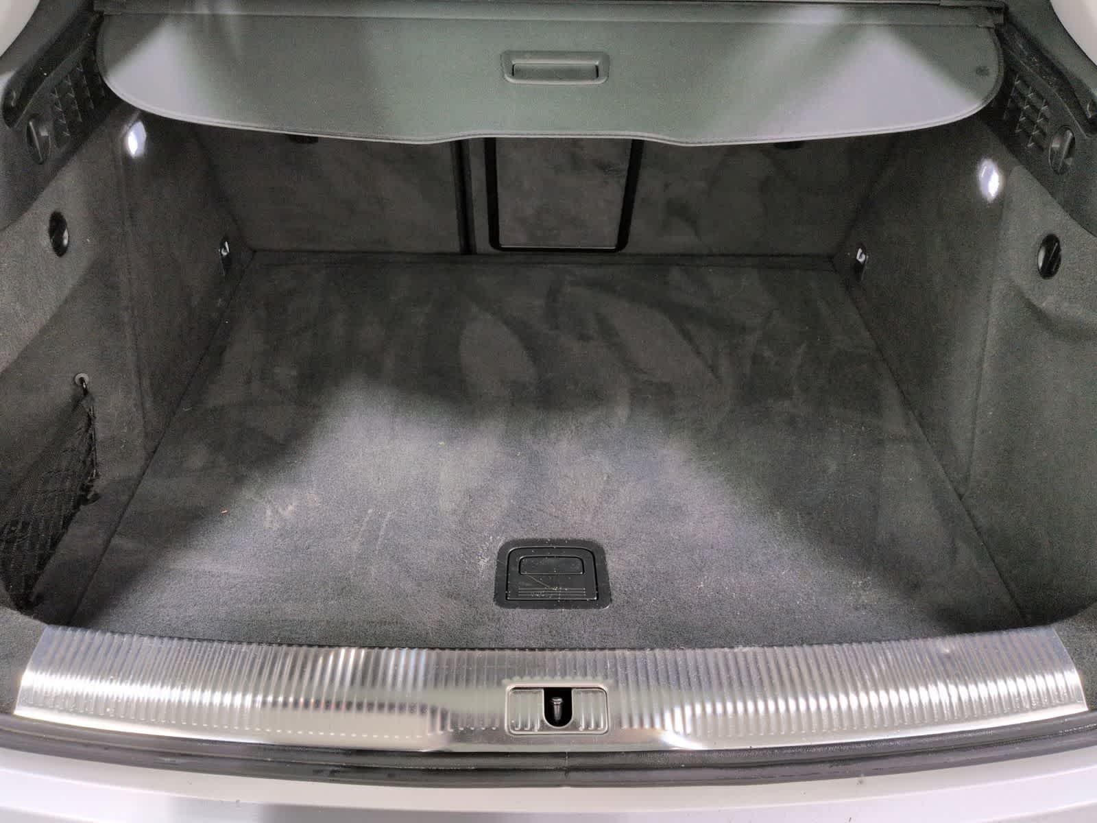 Thumbnail: 2016 Audi Q3 - 35