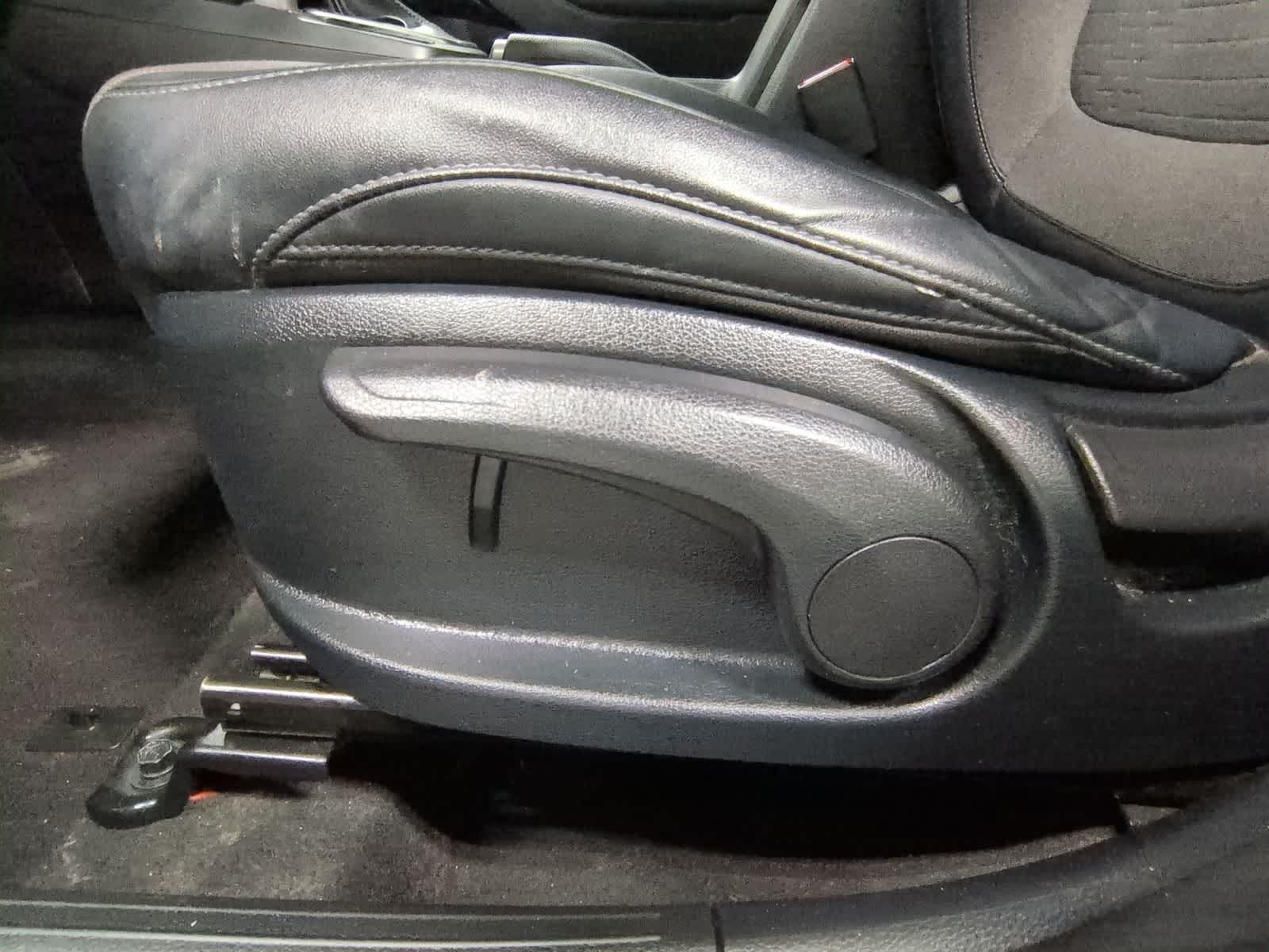 Thumbnail: 2021 Kia Seltos - 23