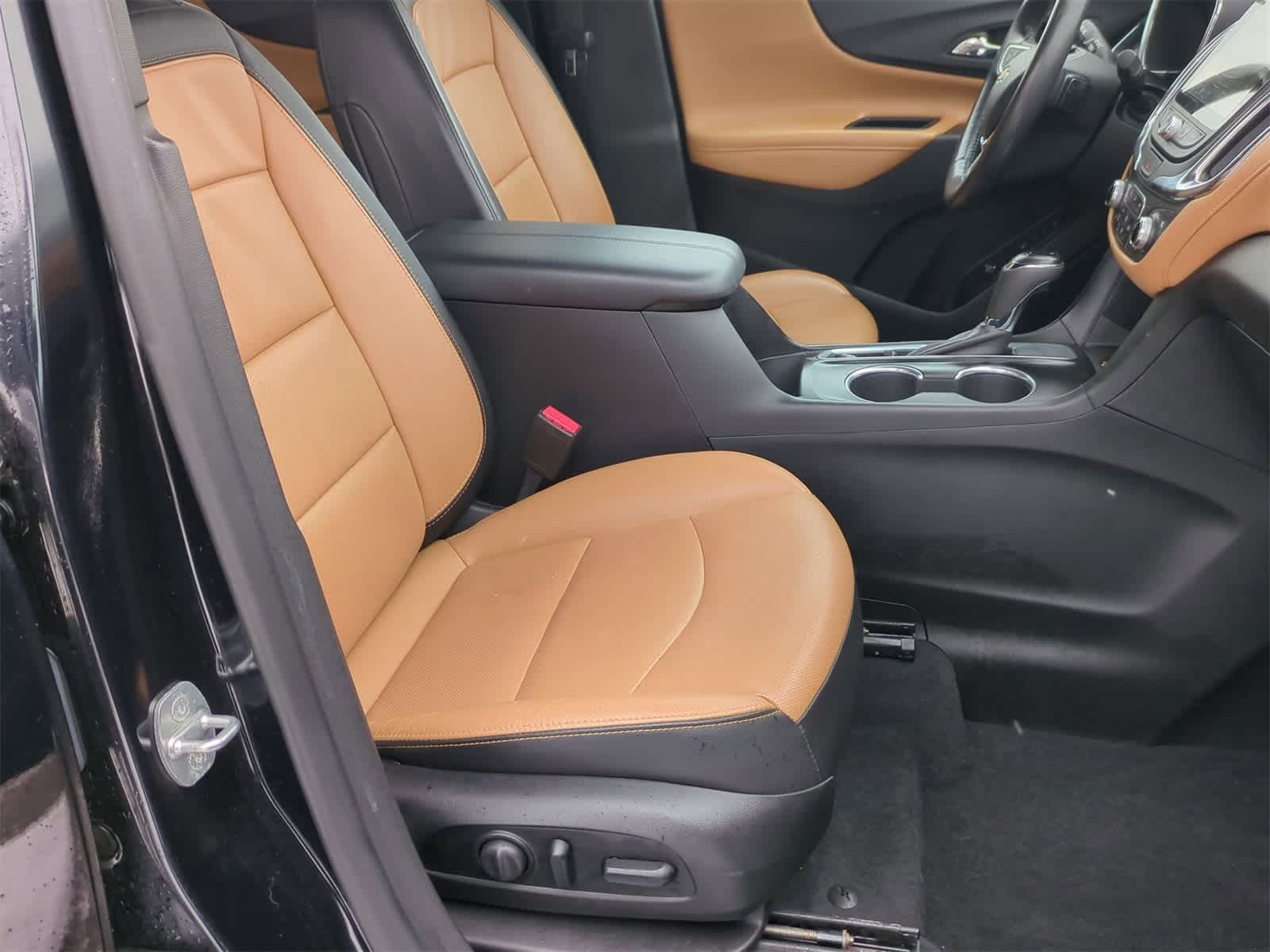 Thumbnail: 2020 Chevrolet Equinox - 22