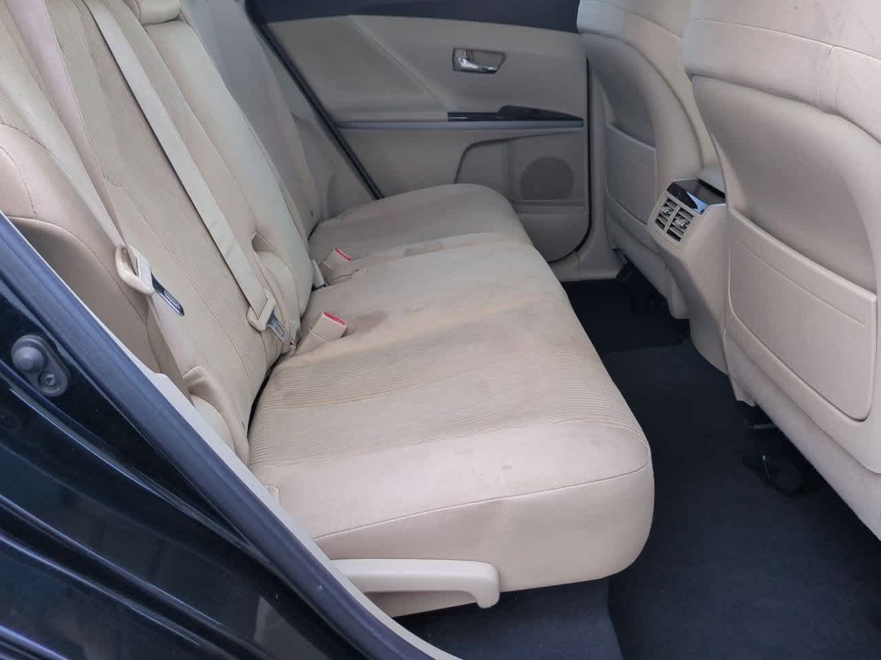 Thumbnail: 2011 Toyota Venza - 20