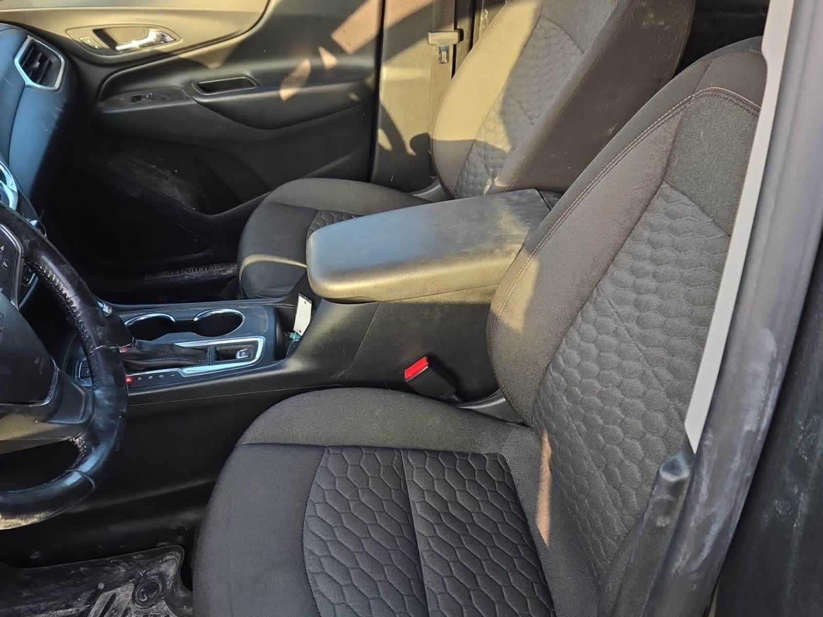 Thumbnail: 2019 Chevrolet Equinox - 8