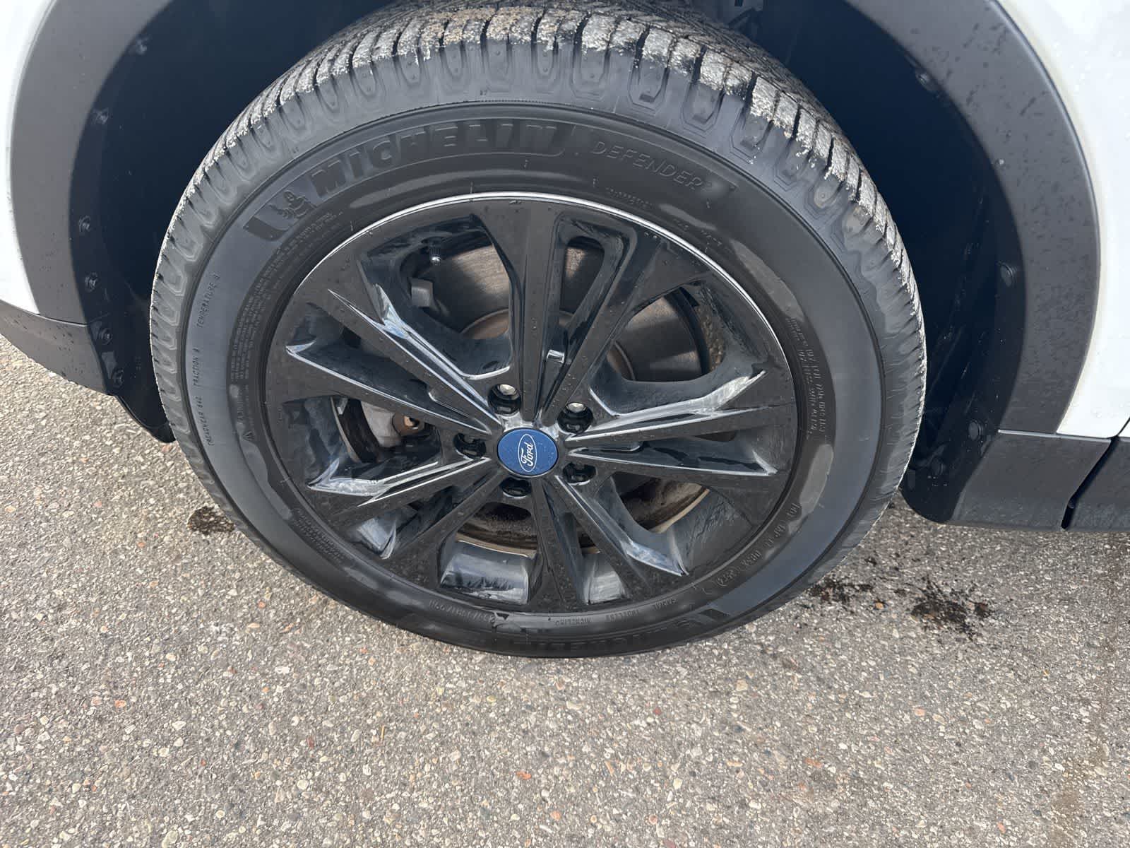 Thumbnail: 2019 Ford Escape - 9