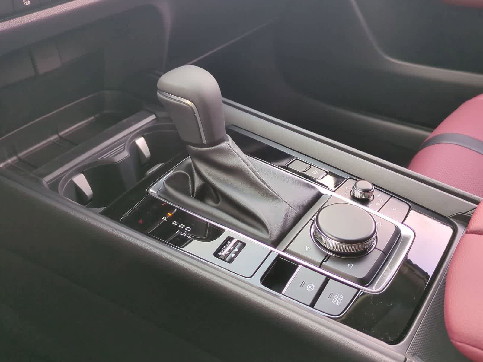 Thumbnail: 2026 Mazda CX-50 - 32