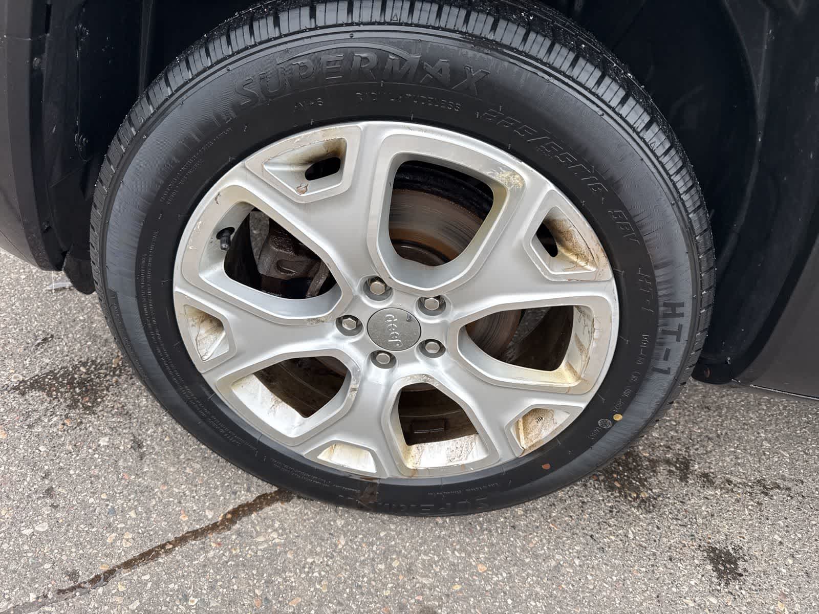 Thumbnail: 2016 Jeep Renegade - 9