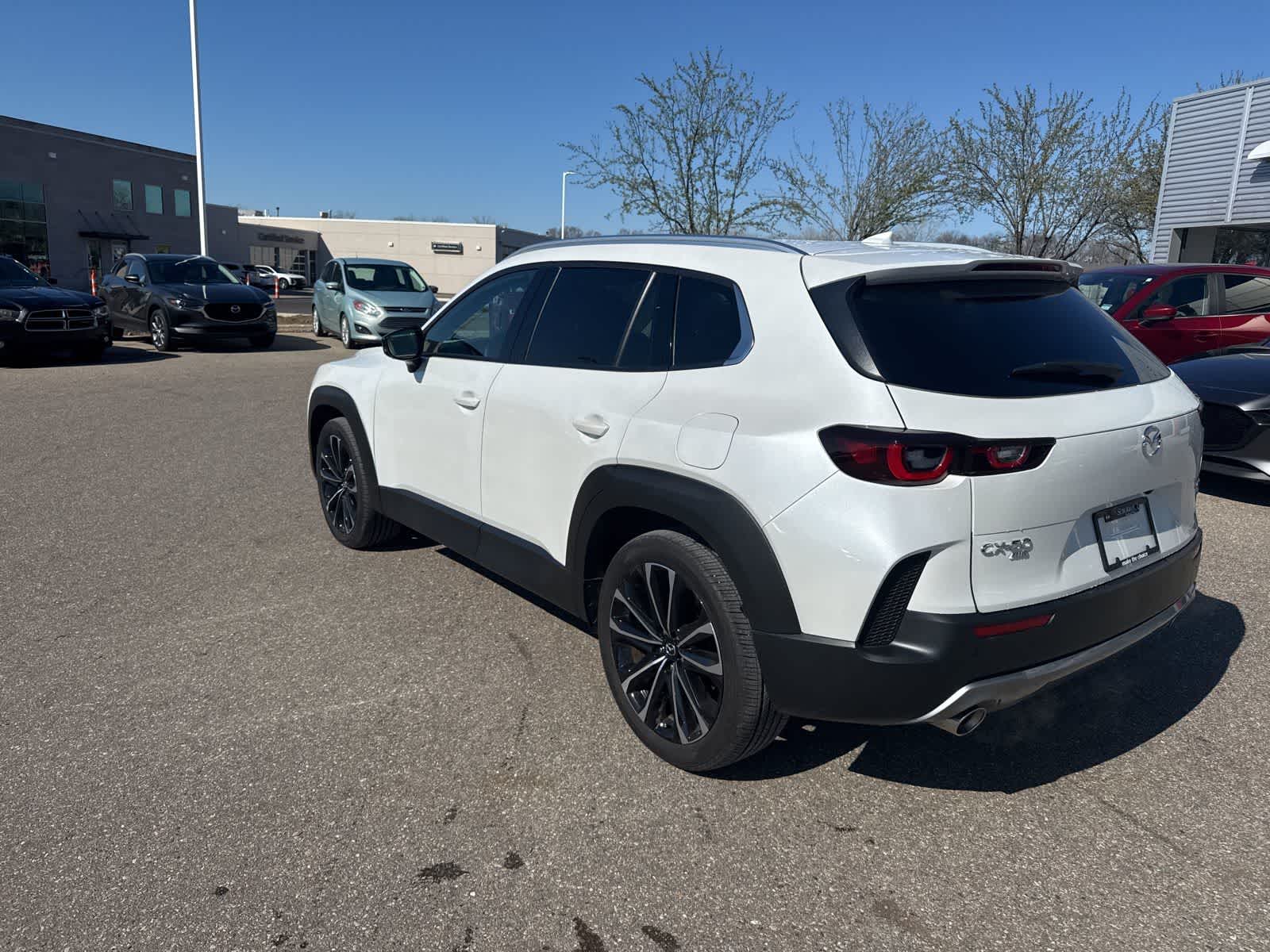 Thumbnail: 2025 Mazda CX-50 - 7