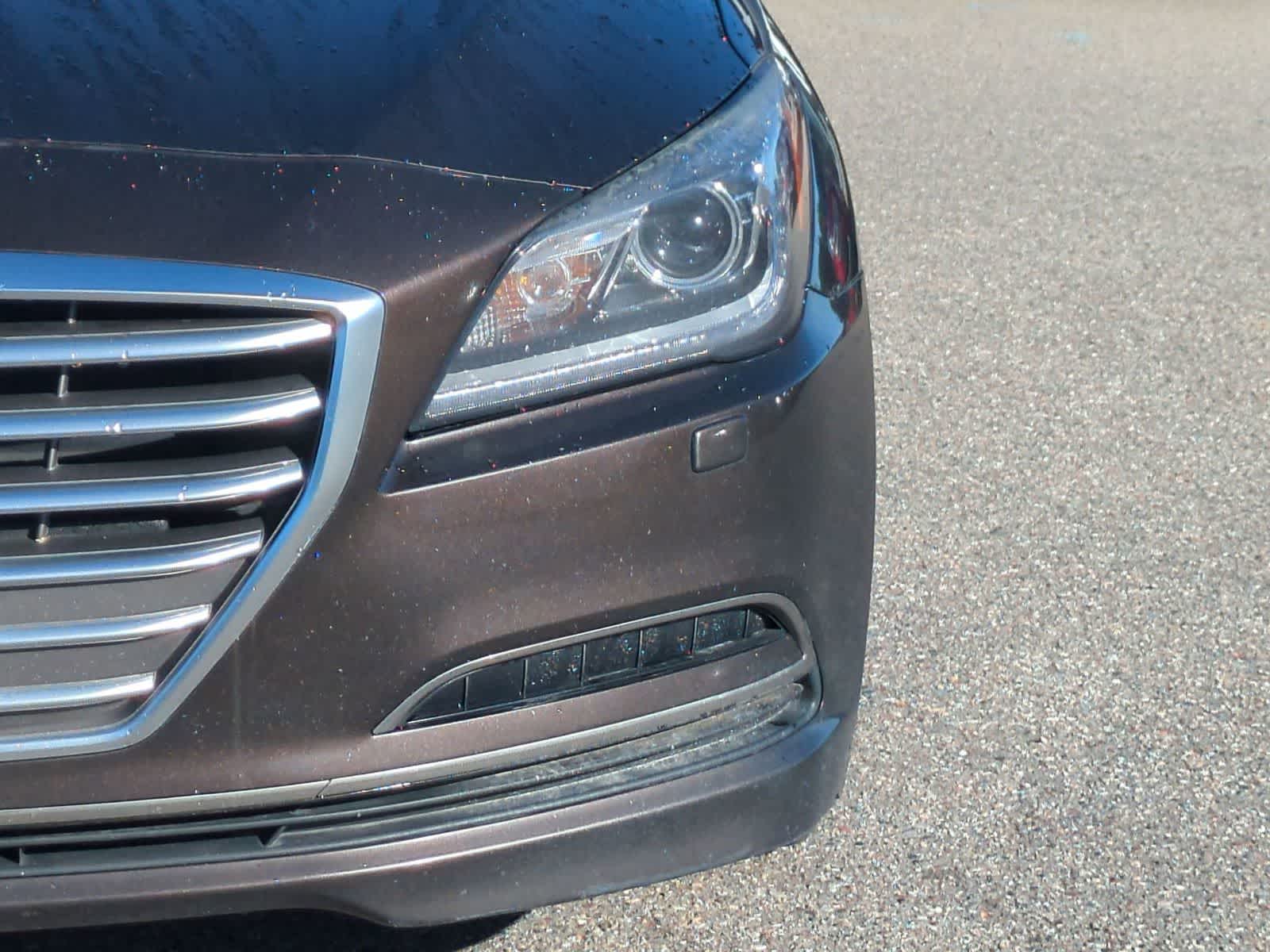 Thumbnail: 2015 Hyundai Genesis - 10