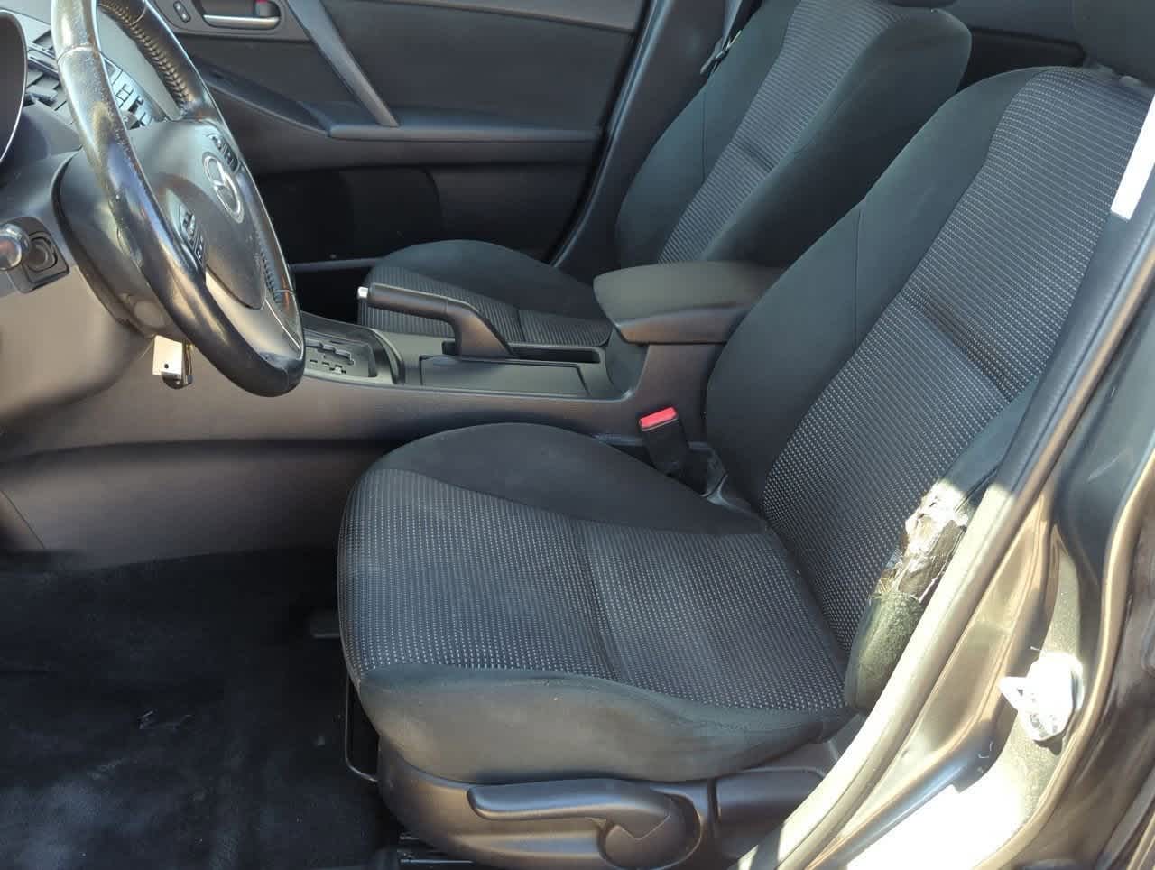 2012 Mazda Mazda3 i Touring 14