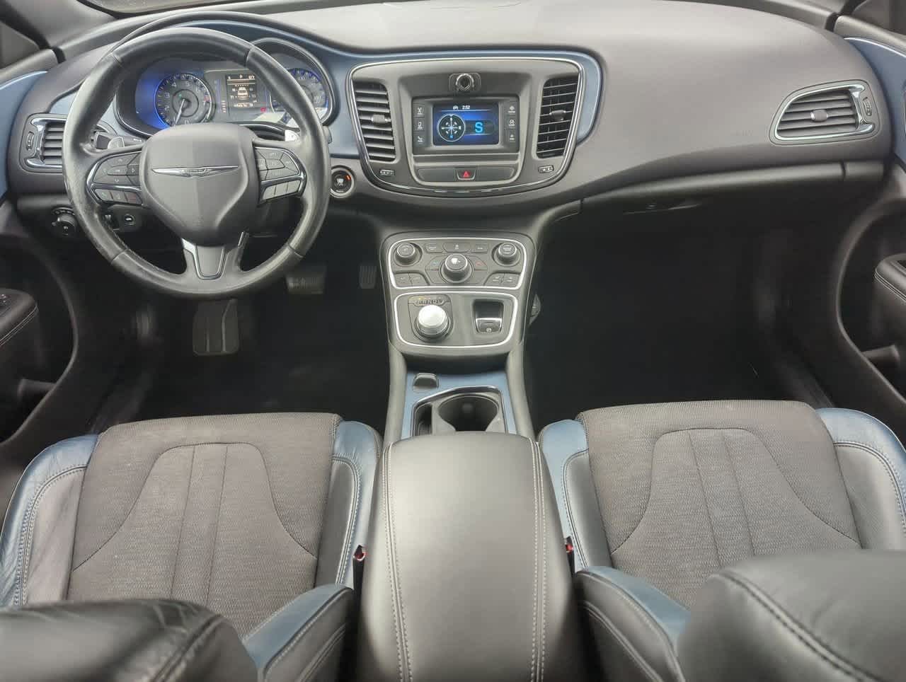 Thumbnail: 2015 Chrysler 200 - 13