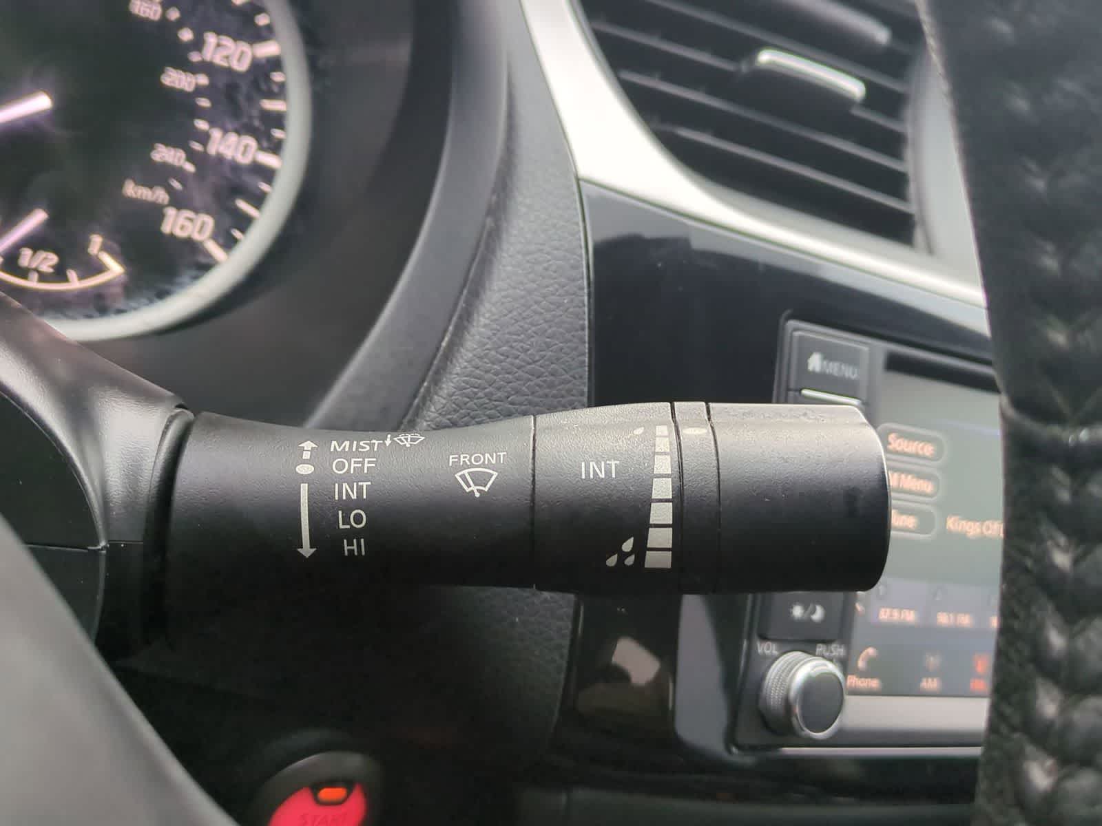 Thumbnail: 2019 Nissan Sentra - 24