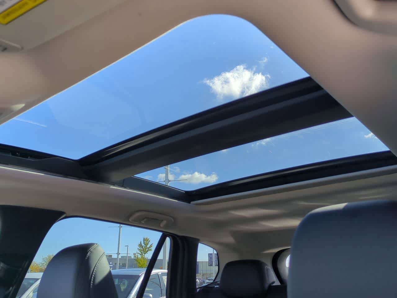 Thumbnail: 2026 Mazda CX-50 - 17